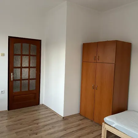 Garden M35 Air-conditioned Acclimatized *