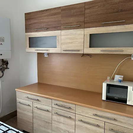 Garden Free Parking Air-conditioned Apartman *