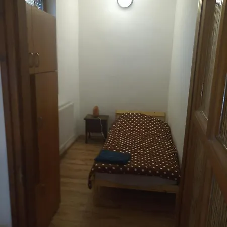 Apartman Garden Free Parking Air-conditioned *